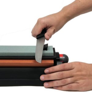 F064C_IN-USE.jpg ACCUSHARP TRI-STONE SHARPENING - SYSTEM