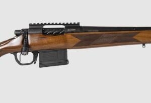 G336200.jpg BALIKLI BOLT ACTION 308WIN - 20" THREADED BBL WALNUT/BLACK