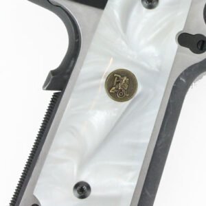 P62001.jpg PACHMAYR GRIPS 1911 FULL SIZE - WHITE PEARL SMOOTH