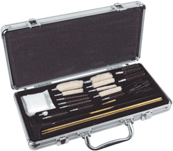 UAC102.png HOPPES DELUXE GUN CLEANING KIT - BRASS ROD 31PC W/ALUMINUM BOX