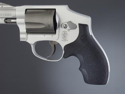 https3A2F2Fmedia.chattanoogashooting.com2Fimages2Fproduct2FHA610002FHA61000.jpg Hogue S&W J Frame Round Butt Rubber Bantam Style Grips