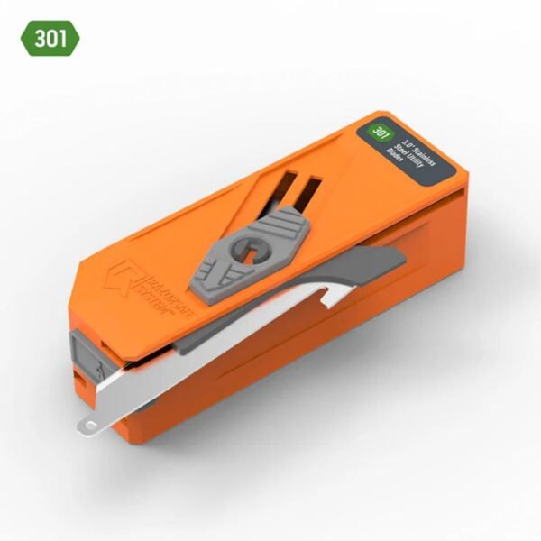 https3A2F2Fmedia.chattanoogashooting.com2Fimages2Fproduct2FOERRU30D12C2FOERRU30D12C-1.jpg Outdoor Edge 3.0" Utility Blade Dispenser 12 Blades