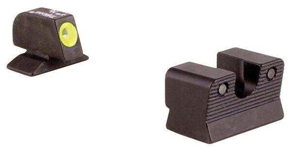 https3A2F2Fmedia.chattanoogashooting.com2Fimages2Fproduct2FTRBE113Y2FTRBE113Y.jpg Trijicon Beretta 92/96A HD Night Sight Set - Yellow Front Outline