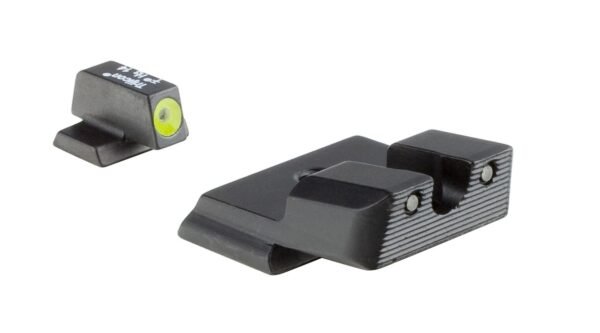 https3A2F2Fmedia.chattanoogashooting.com2Fimages2Fproduct2FTRSA639C6008552FTRSA639C600855.jpg Trijicon HD XR Night Sight Set - Yellow Front Outline for S&W SHIELD .40.45 & 9mm