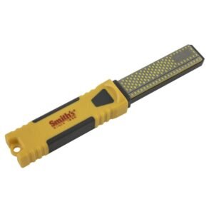 https3A2F2Fmedia.chattanoogashooting.com2Fimages2Fproduct2FYYDCS42FYYDCS4_1.jpg Smith's 4" Diamond Combination Bench Stone Sharpener
