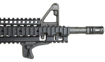 kag1913blk_on-gun_1.jpg BCM ANGLED GRIP BLACK - FITS PICATINNY RAILS